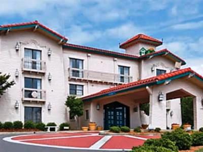America's Value Hotel